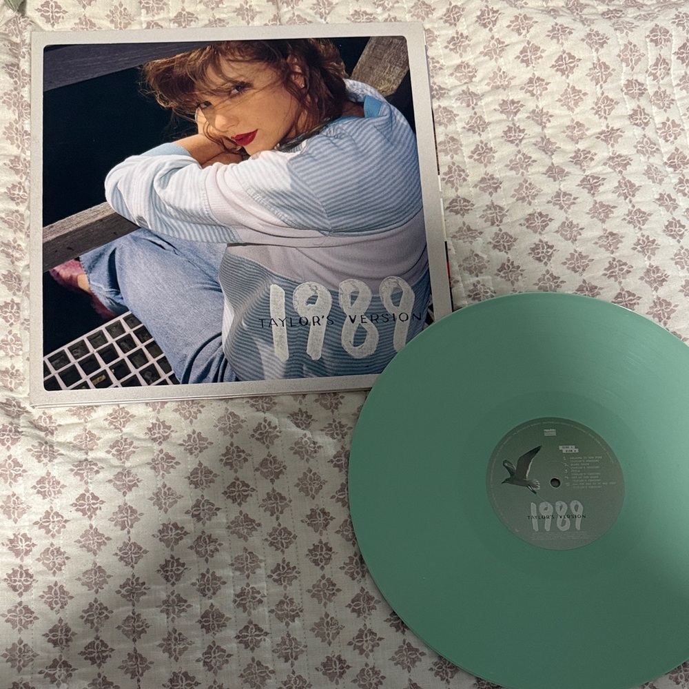 Taylor Swift 1989 Taylor’s Version Vinyl Record